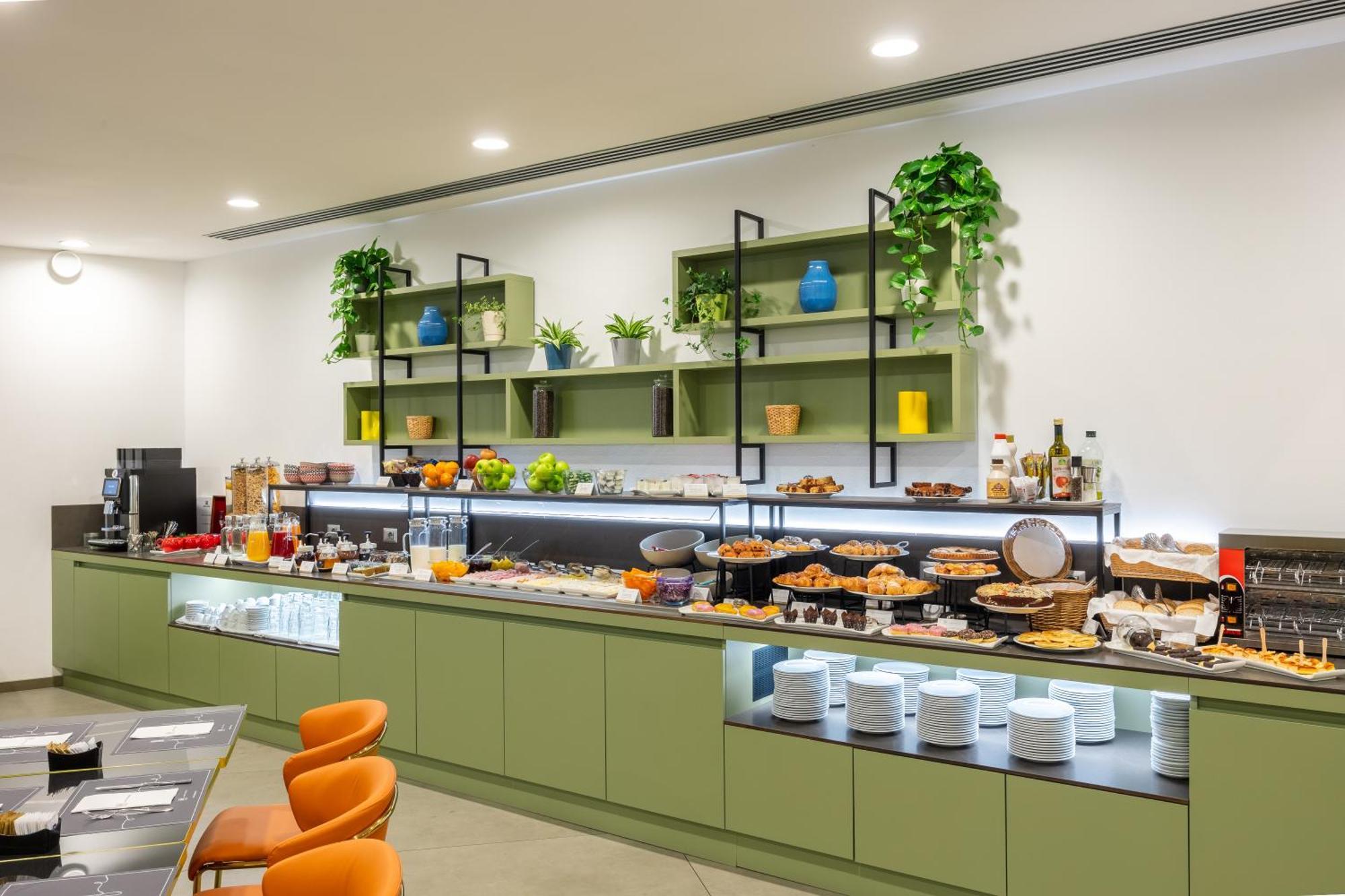 Ih Hotels Milano Centrale Екстериор снимка