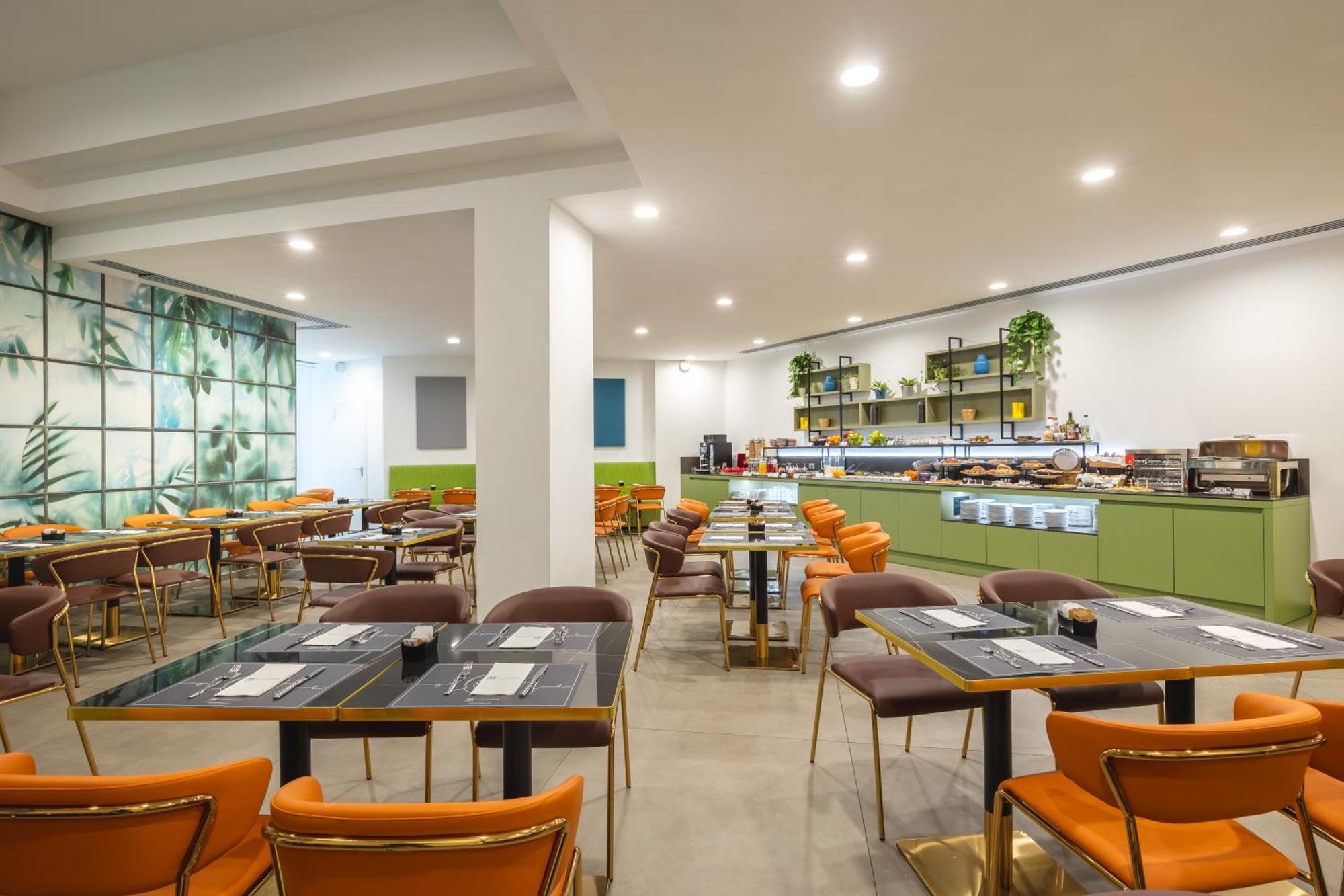 Ih Hotels Milano Centrale Екстериор снимка