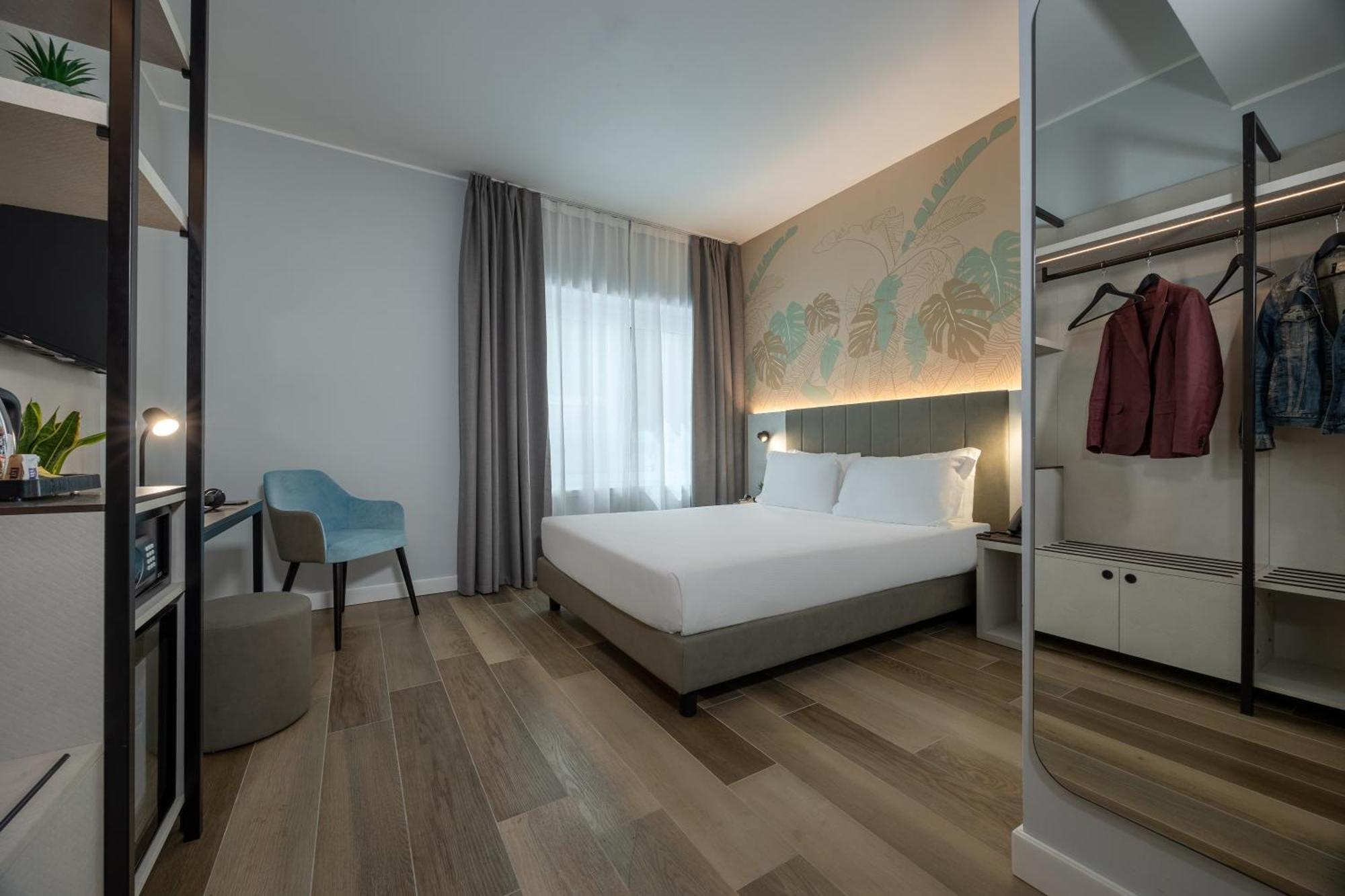Ih Hotels Milano Centrale Екстериор снимка